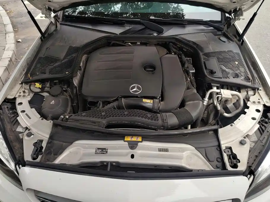 Mercedes-Benz C-Class — миниатюра 10