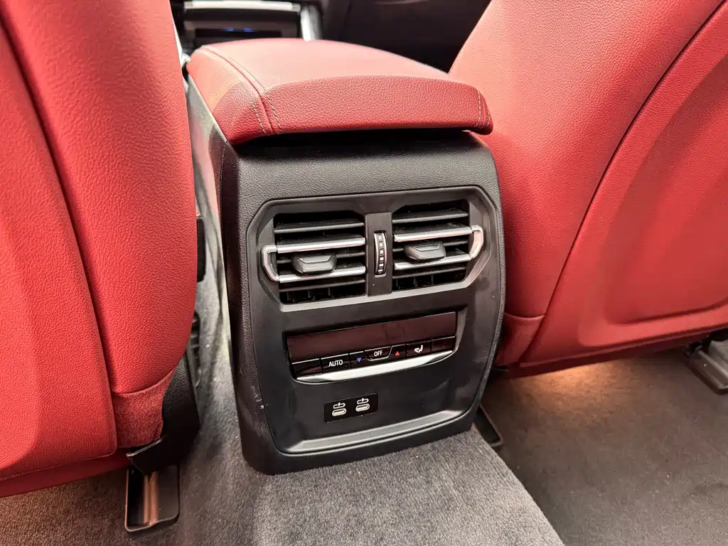 BMW i3 2022 — фото 15