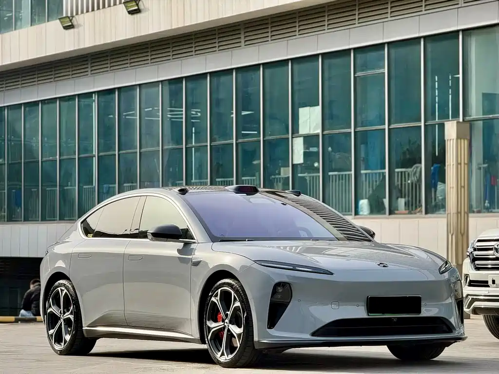 NIO NIO ET5