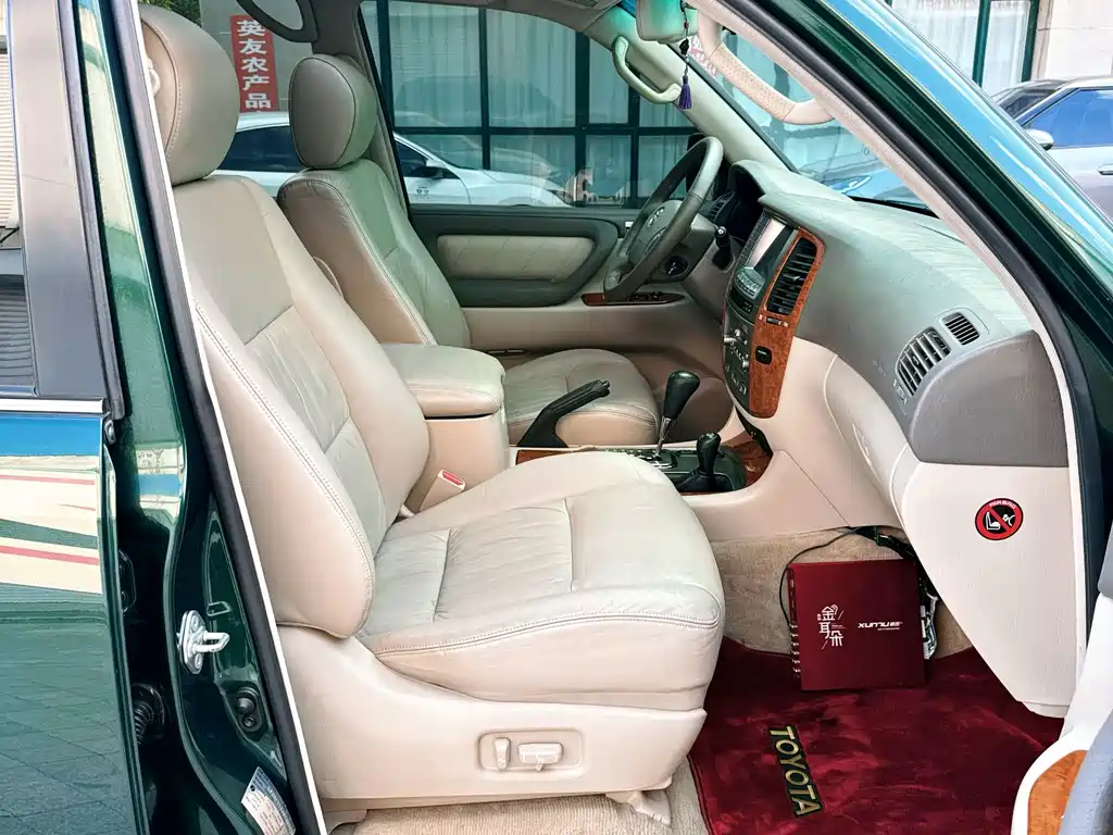 Toyota Land Cruiser — миниатюра 14