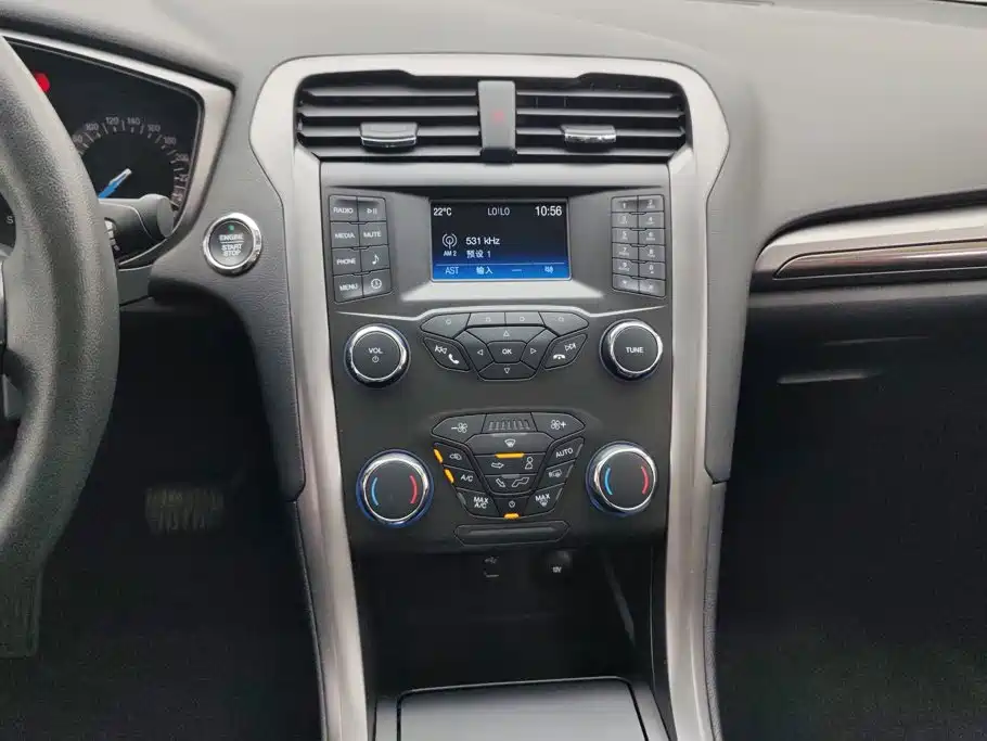Ford Mondeo — миниатюра 13