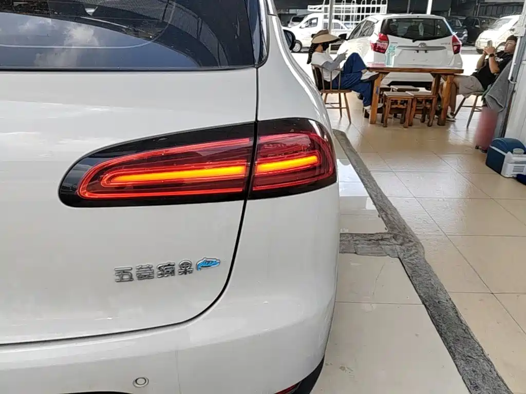 Wuling Bingo PLUS — миниатюра 8