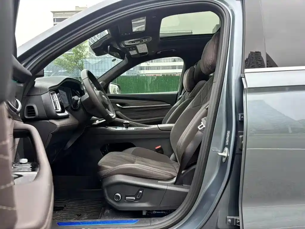 Geely Xingyue L — миниатюра 4