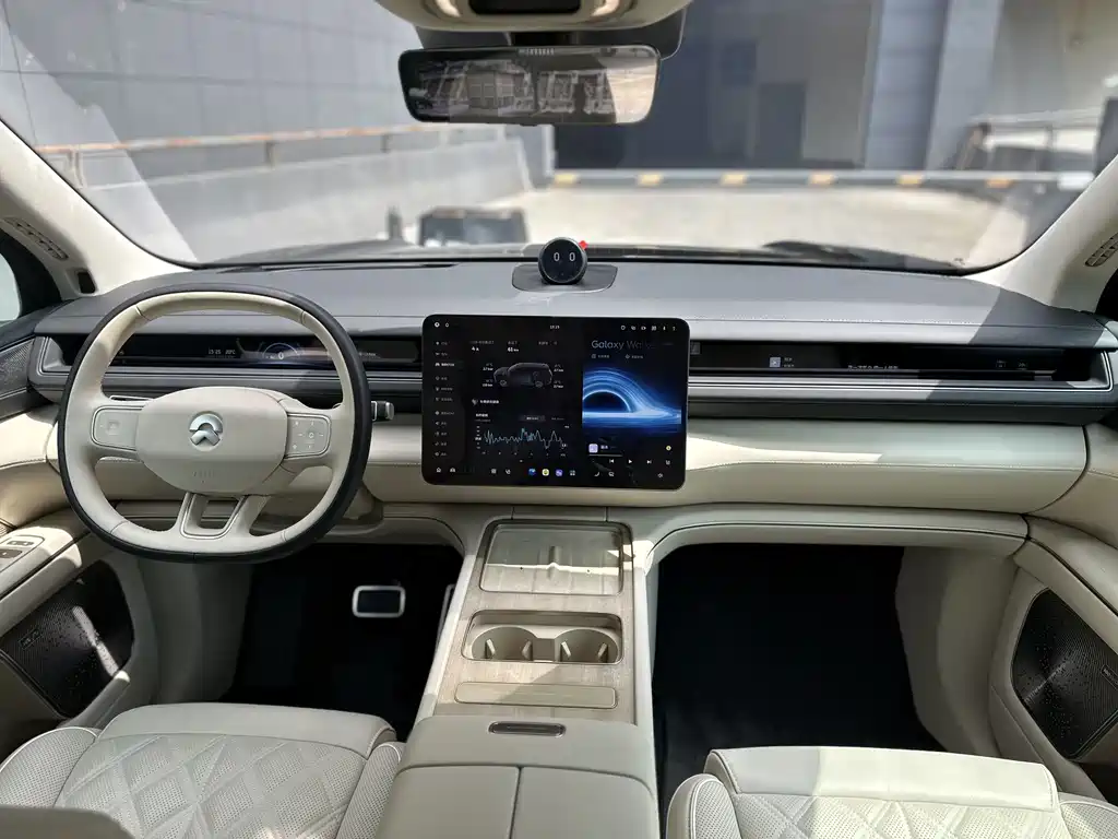 NIO ES8 2026 мест Executive Luxury