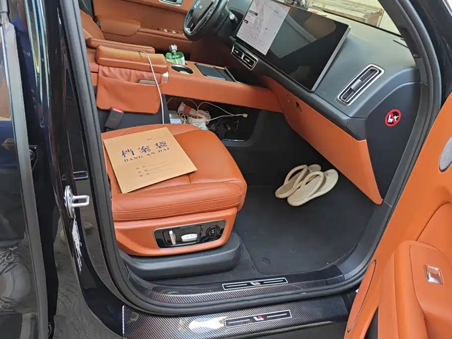 Li Auto Li L8 — миниатюра 8