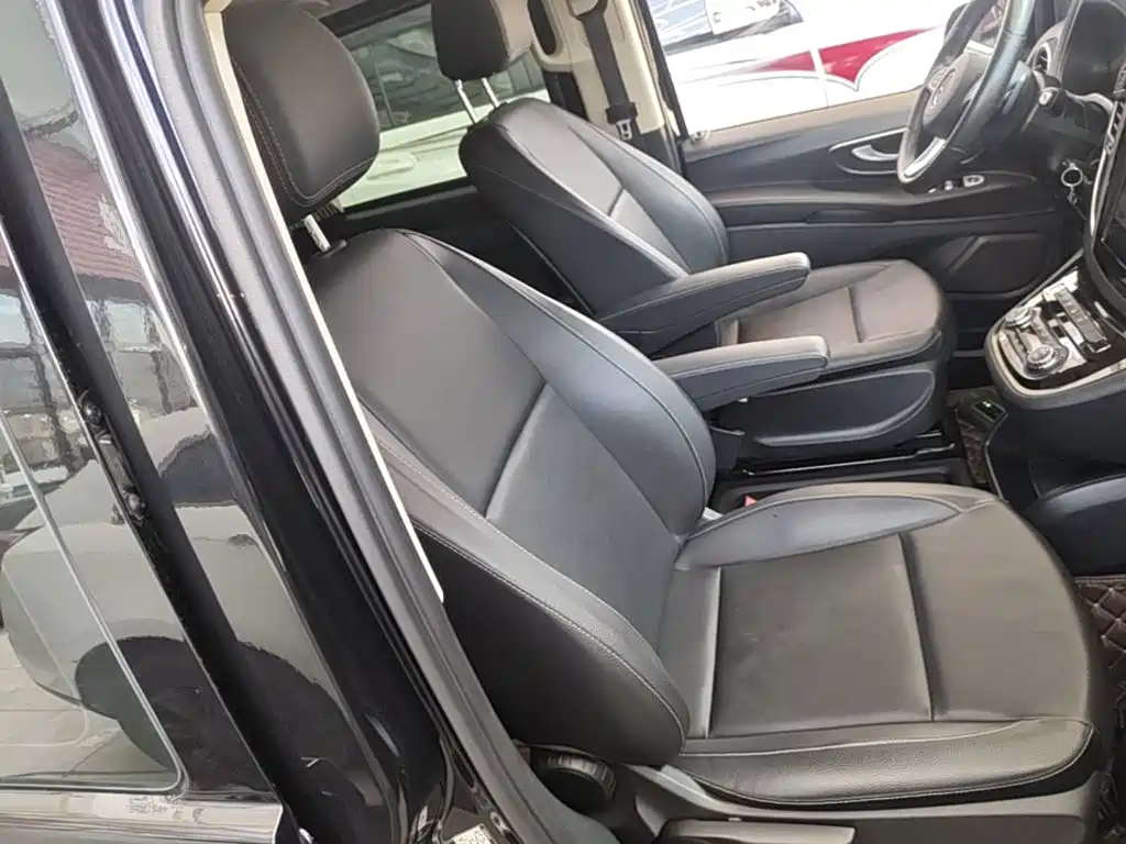Mercedes-Benz Vito — миниатюра 25
