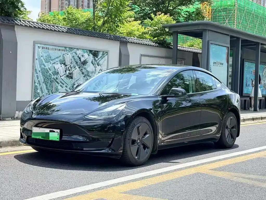 Tesla Model 3 2023