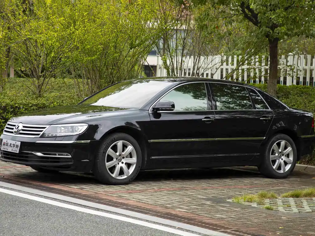 Volkswagen Phaeton 2013