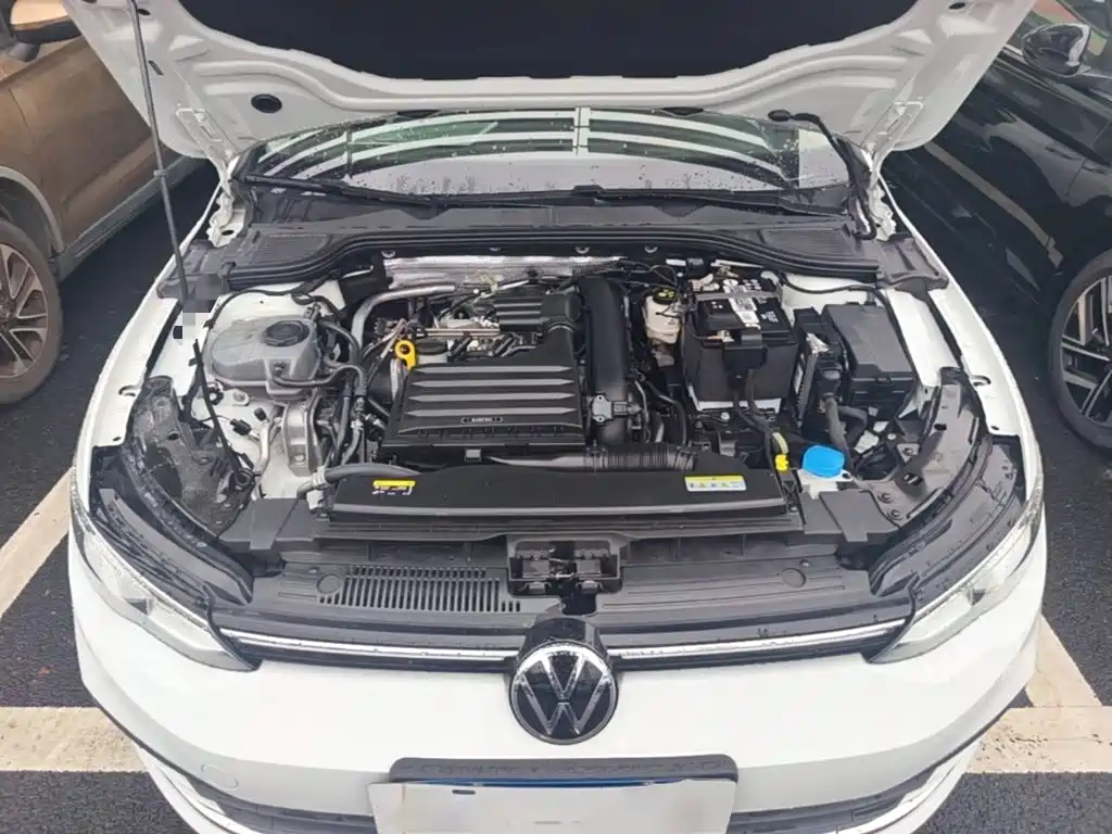 Volkswagen Golf — миниатюра 25