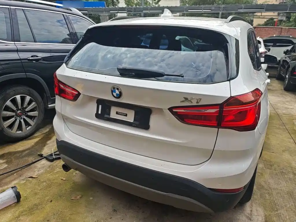 BMW X1 — миниатюра 6