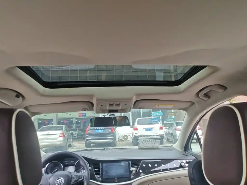 Buick Verano — миниатюра 18