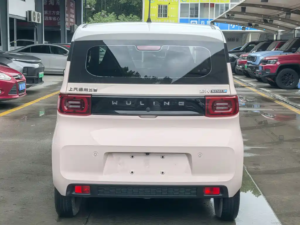 Wuling MINIEV — миниатюра 3