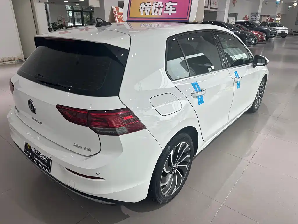 Volkswagen Golf — миниатюра 7