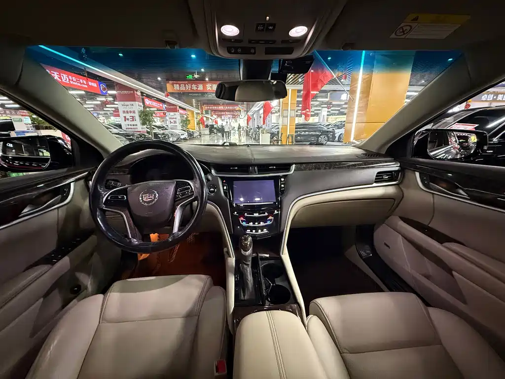 Cadillac XTS — миниатюра 5