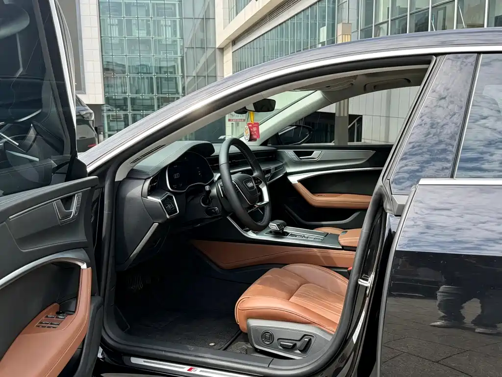 Audi A7L — миниатюра 4