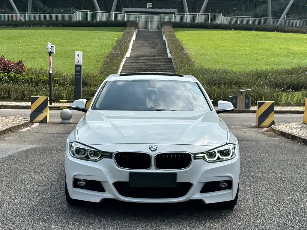 BMW 3 Series — миниатюра 2