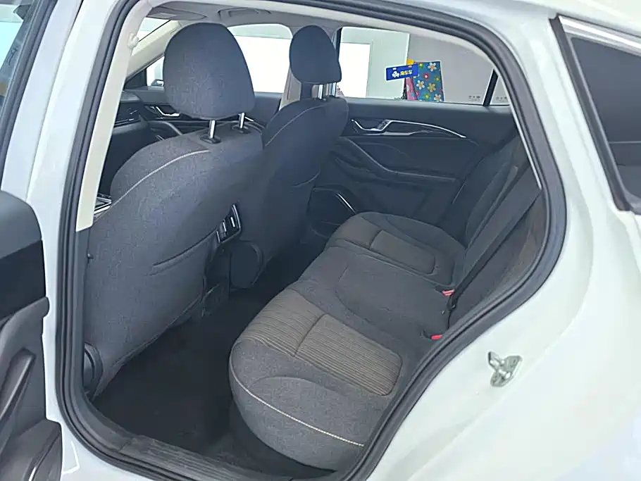 Bestune B70 — миниатюра 11