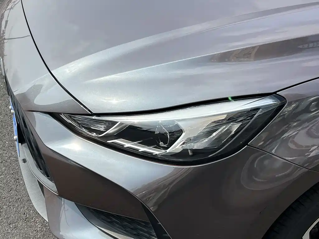 MG MG5 — миниатюра 15