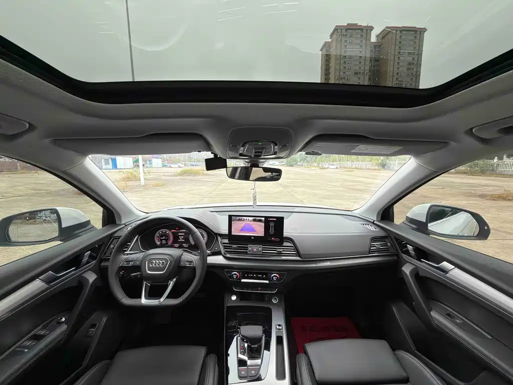 Audi Q5L — миниатюра 5