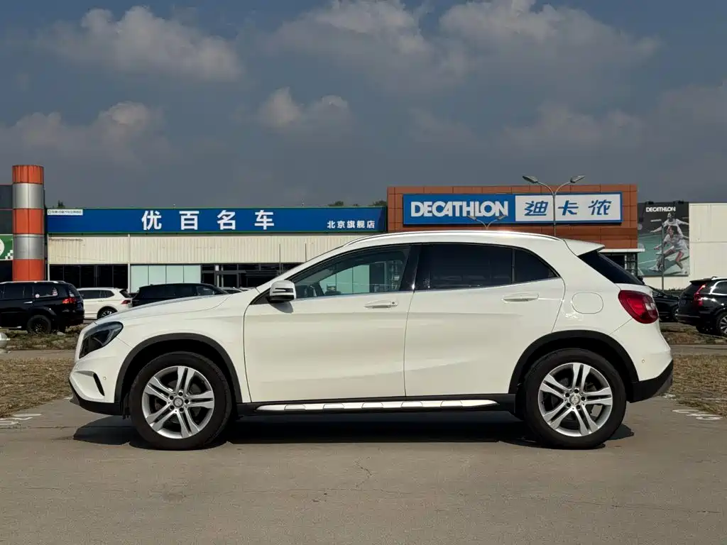 Mercedes-Benz GLA — миниатюра 7