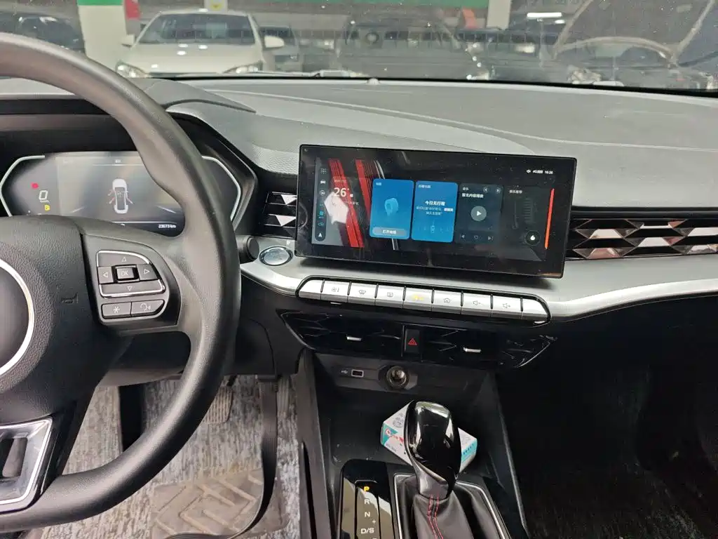 MG 5 2021 180DVVT CVT Luxury