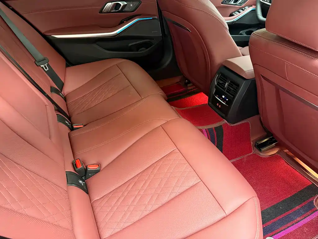 BMW 3 Series — миниатюра 5