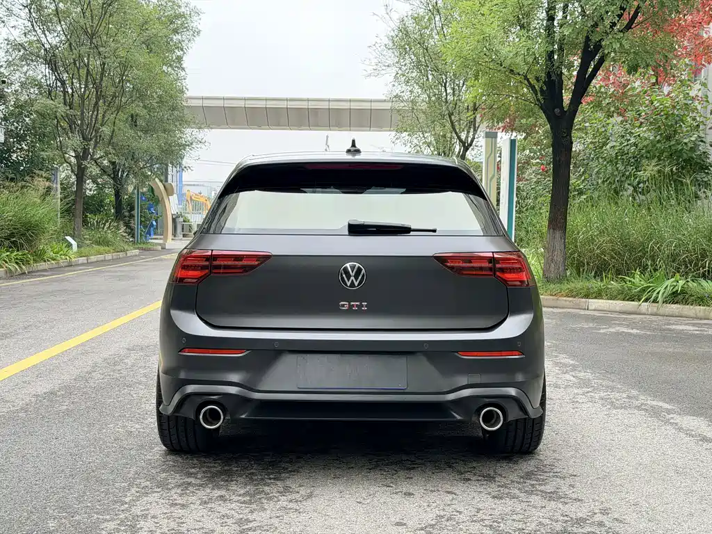 Volkswagen Golf GTI — миниатюра 8