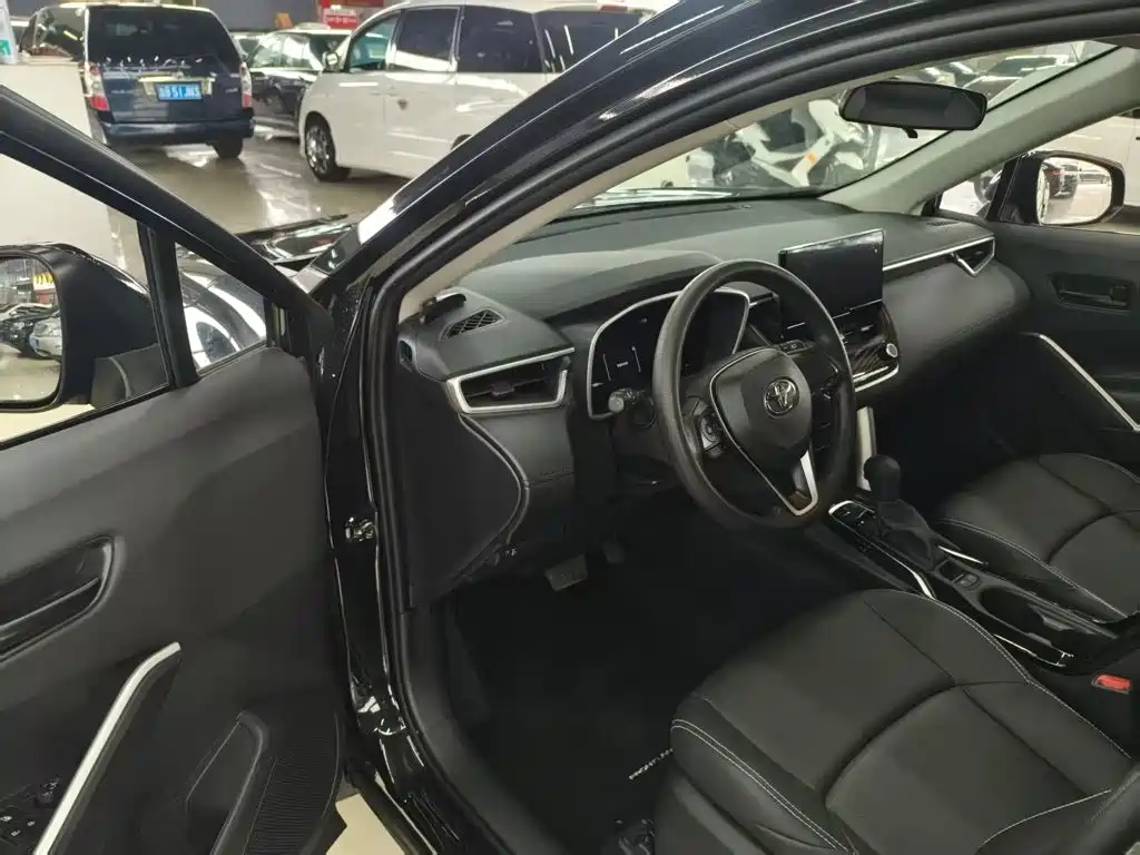 Toyota Frontlander — миниатюра 16