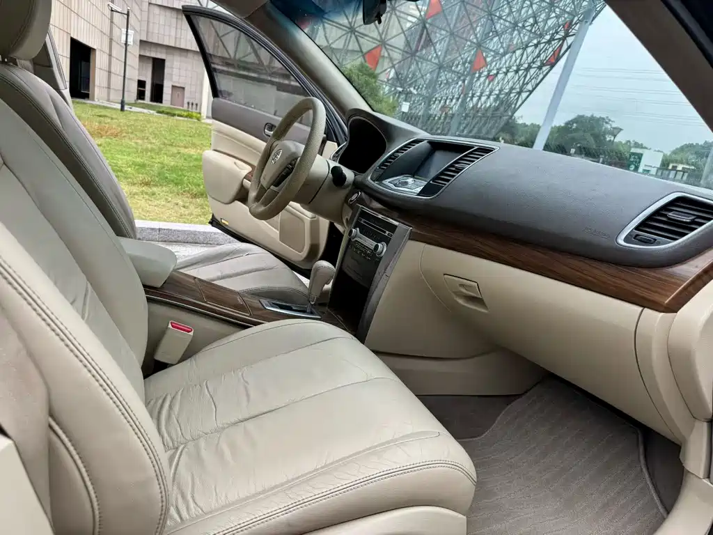 Nissan Teana — миниатюра 9