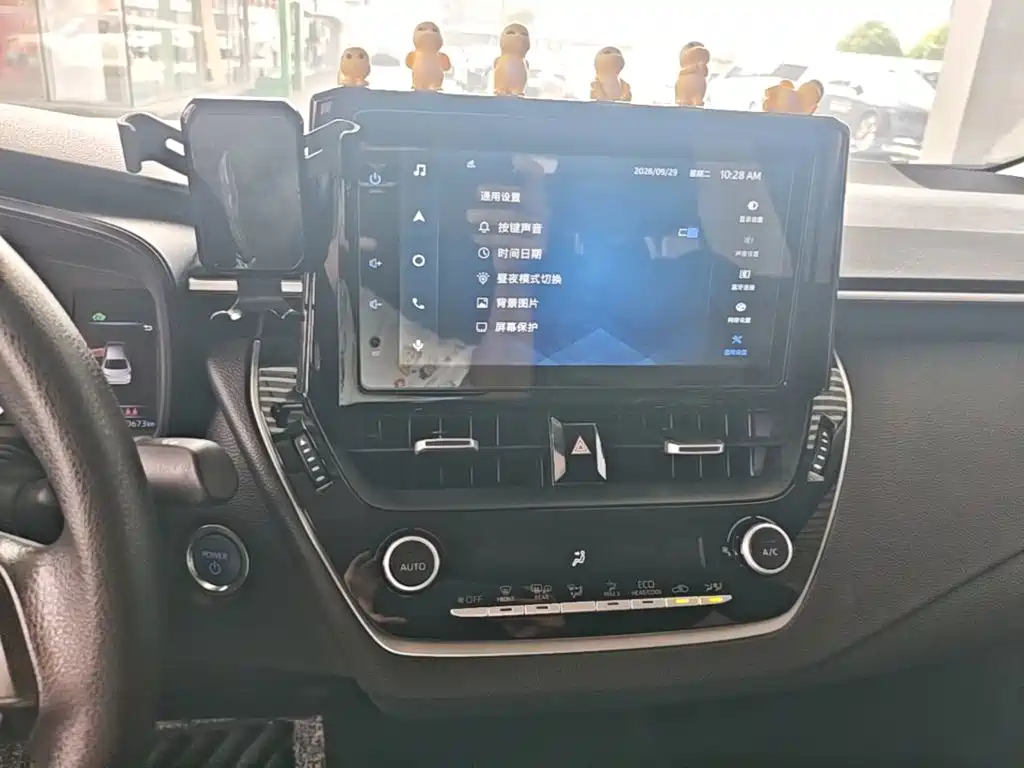 Toyota Corolla — миниатюра 13
