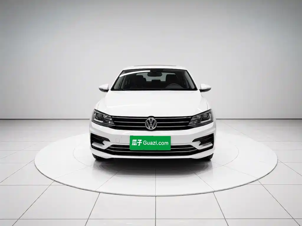 Volkswagen Sagitar — миниатюра 23