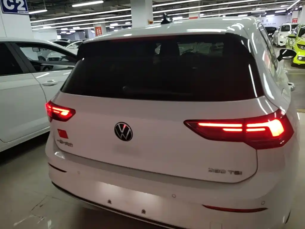 Volkswagen Golf — миниатюра 6