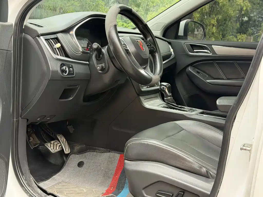 Roewe RX5 — миниатюра 3
