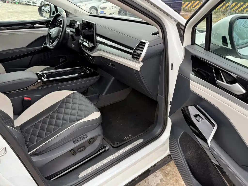 Volkswagen ID.6 Crozz — миниатюра 5