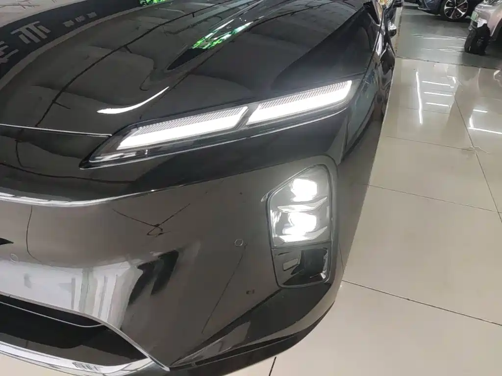 NIO ET5T — миниатюра 24