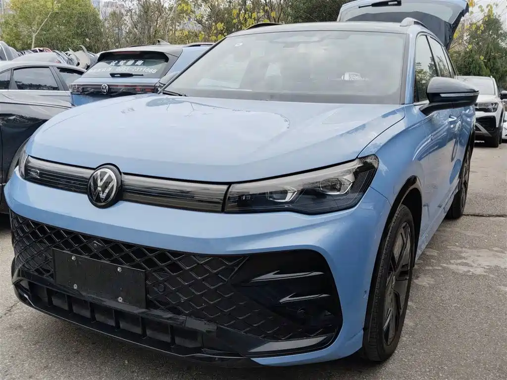 Volkswagen Tiguan L 2024