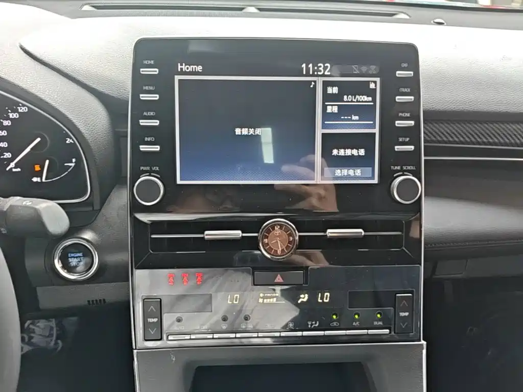 Toyota Avalon — миниатюра 13