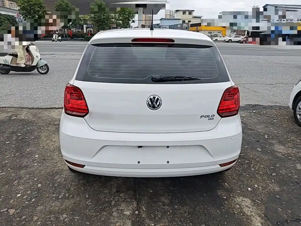 Volkswagen Polo — миниатюра 6