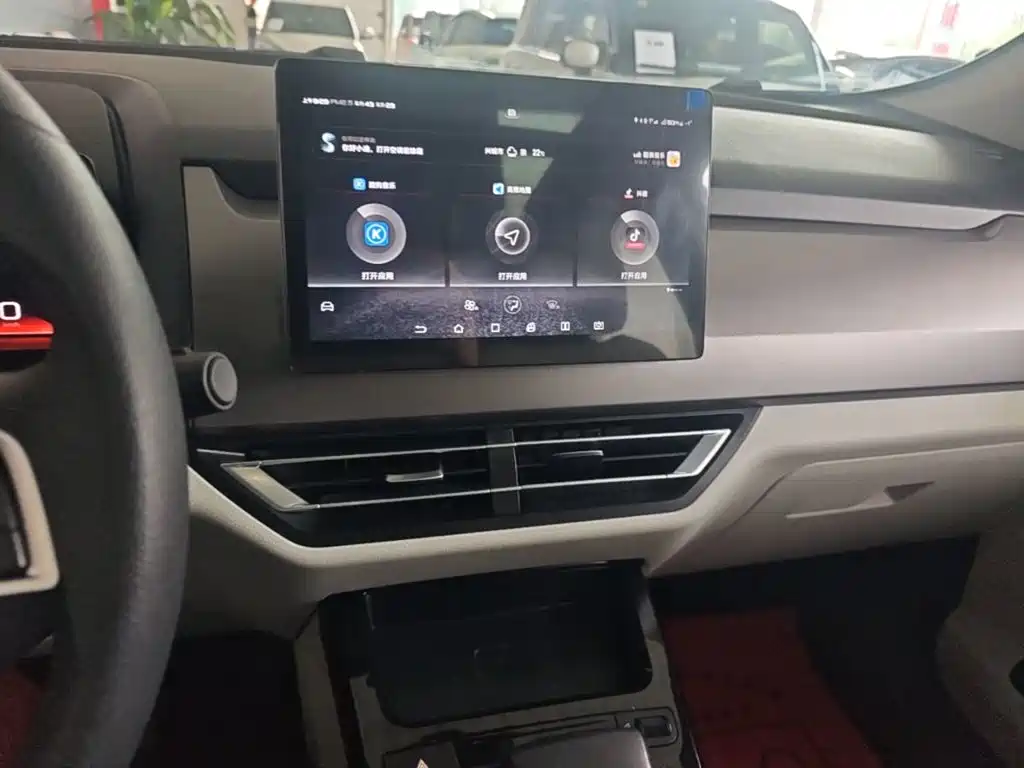BYD Yuan Pro — миниатюра 13
