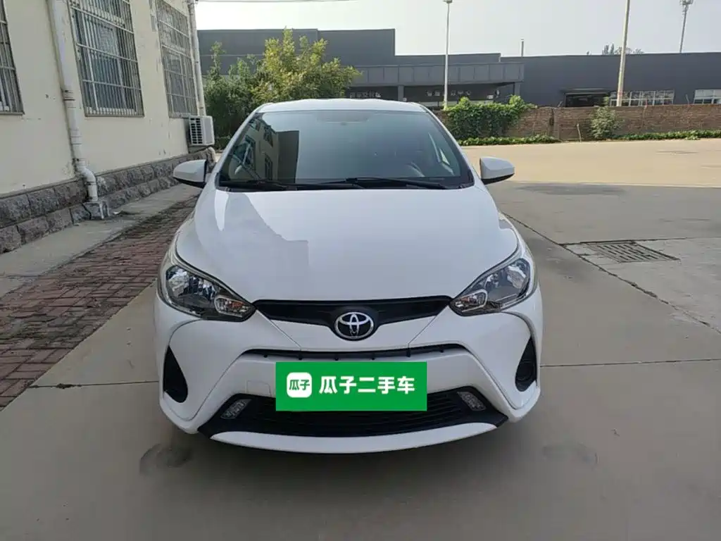 Toyota Yaris L — миниатюра 3