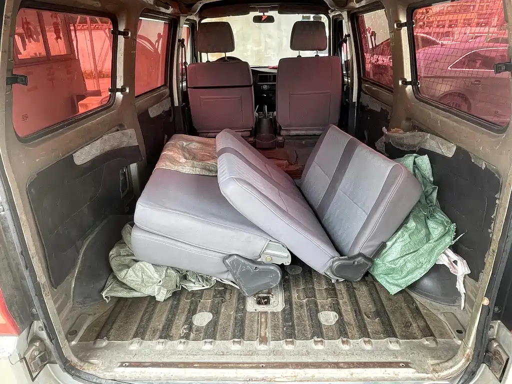 Wuling Rongguang — миниатюра 4