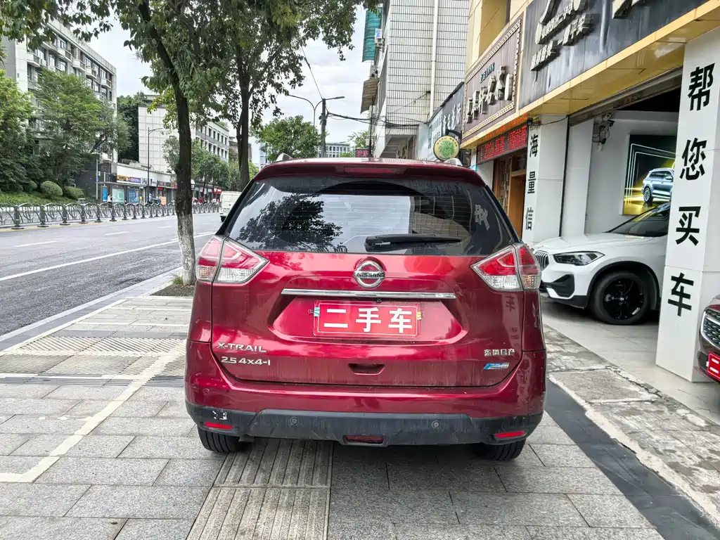 Nissan X-Trail — миниатюра 7