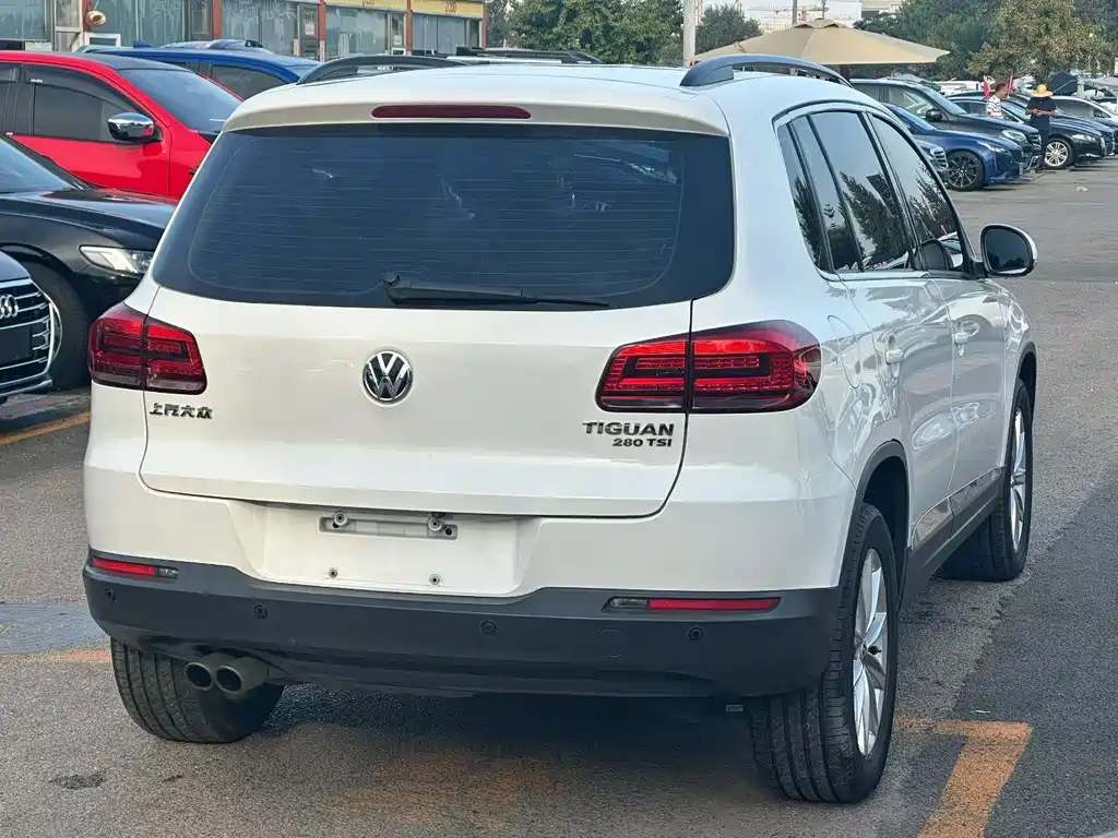 Volkswagen Tiguan — миниатюра 3