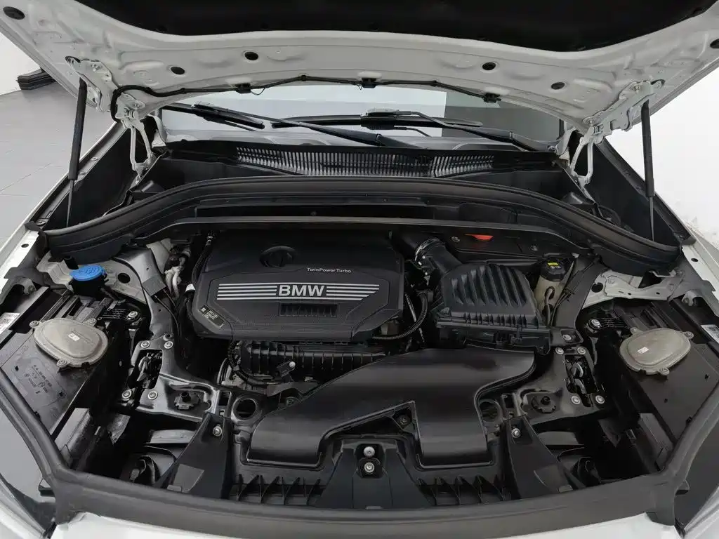 BMW X1 — миниатюра 6