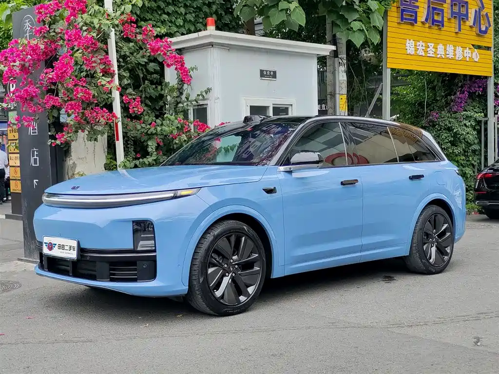 Li Auto Li L7 2024