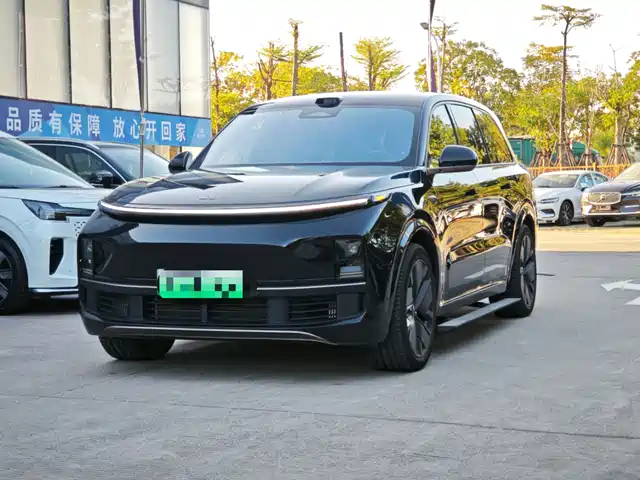 IDEAL CAR IDEAL L9 2025