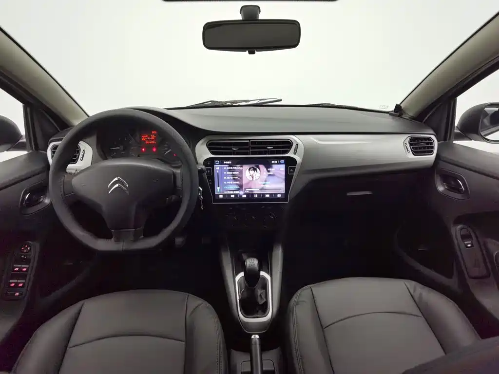 Citroen Elysee — миниатюра 5