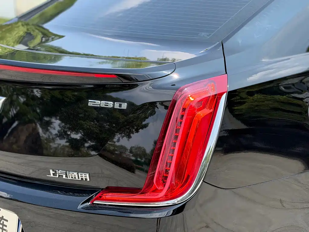 Cadillac XTS — миниатюра 13