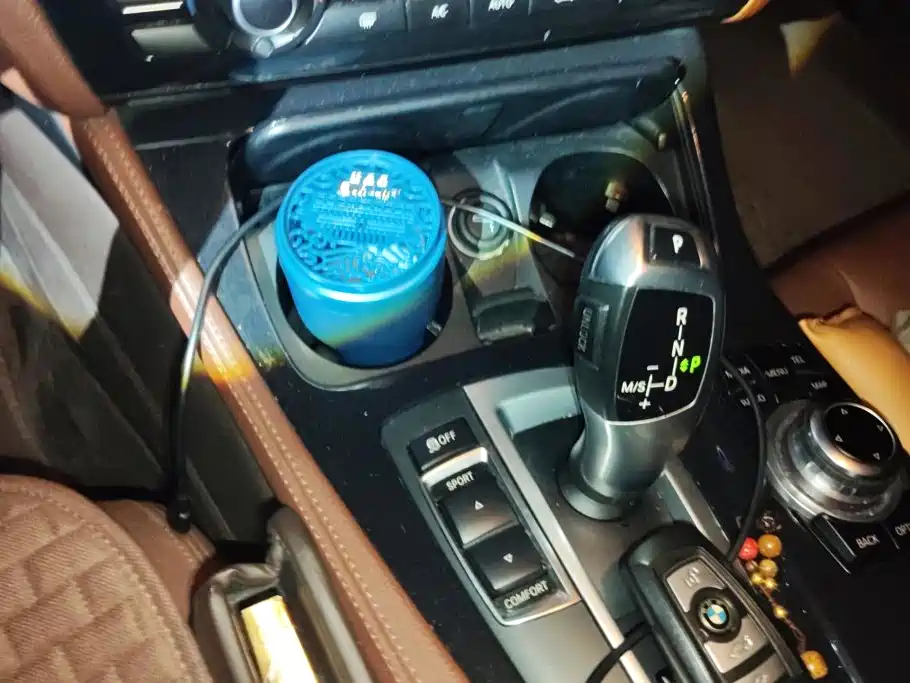 BMW 5 Series — миниатюра 16