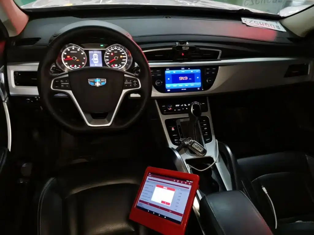 Geely Boyue — миниатюра 10